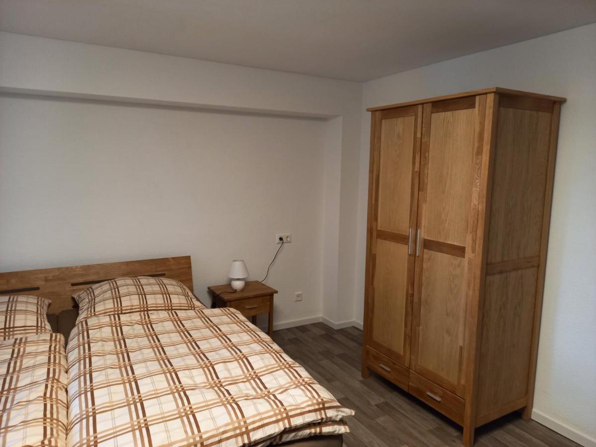 Wollroeder Krug Hotel Guxhagen Bagian luar foto