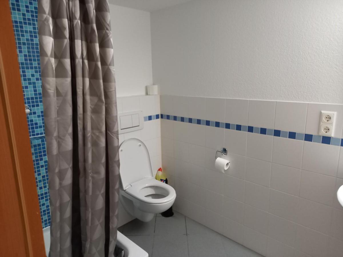 Wollroeder Krug Hotel Guxhagen Bagian luar foto