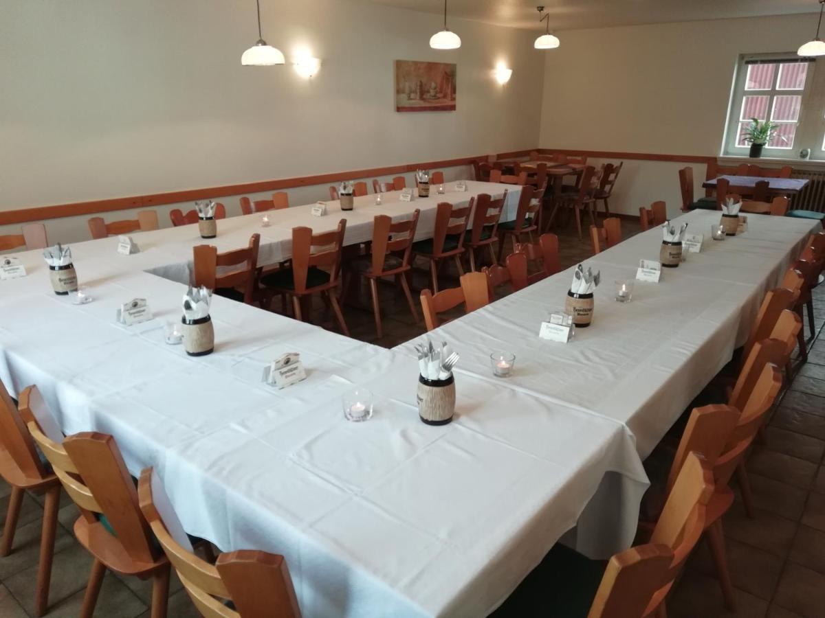Wollroeder Krug Hotel Guxhagen Bagian luar foto
