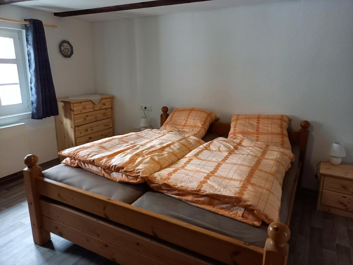Wollroeder Krug Hotel Guxhagen Bagian luar foto